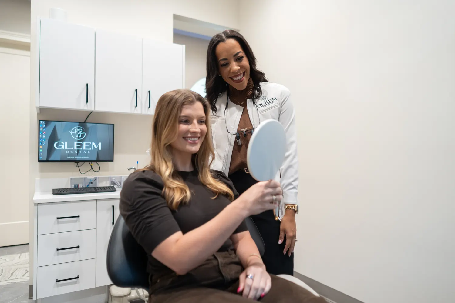 Gleem Dental Office Lakeview